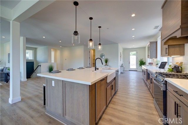 1607 Tuscan Way, Santa Maria, CA 93455