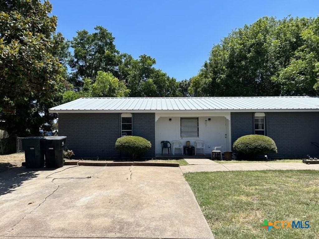 1409 Calle Nogal Street, Temple, TX 76502