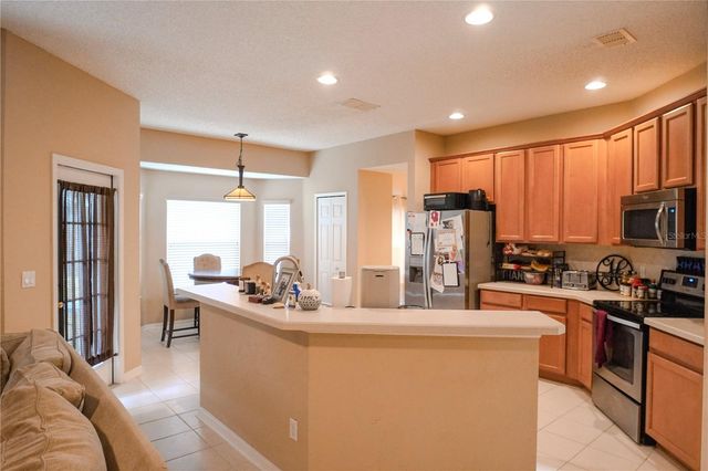 8435 PORT LANCASHIRE DRIVE, Orlando, FL 32829