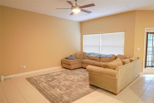 8435 PORT LANCASHIRE DRIVE, Orlando, FL 32829