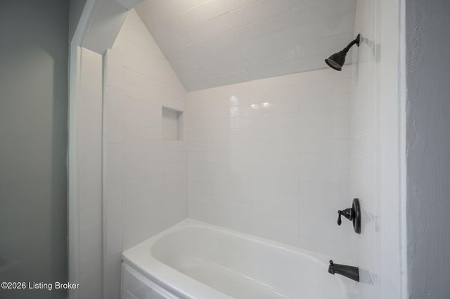 4630 S 3rd St, Louisville, KY 40214