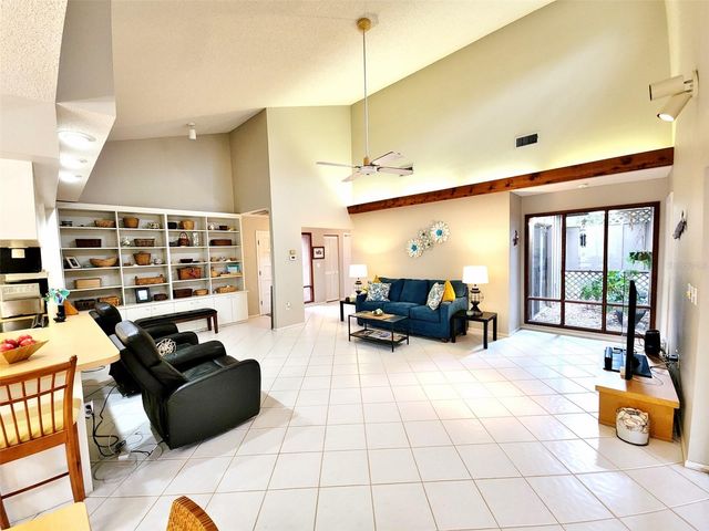 1407 WILLOW OAK CIRCLE, Bradenton, FL 34209