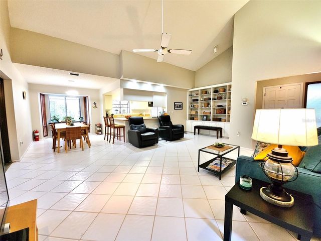 1407 WILLOW OAK CIRCLE, Bradenton, FL 34209