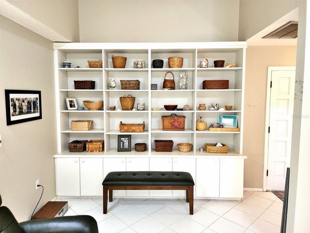 1407 WILLOW OAK CIRCLE, Bradenton, FL 34209