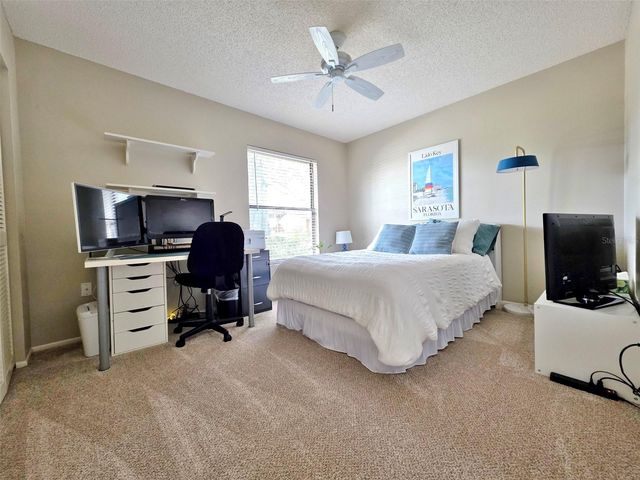 1407 WILLOW OAK CIRCLE, Bradenton, FL 34209