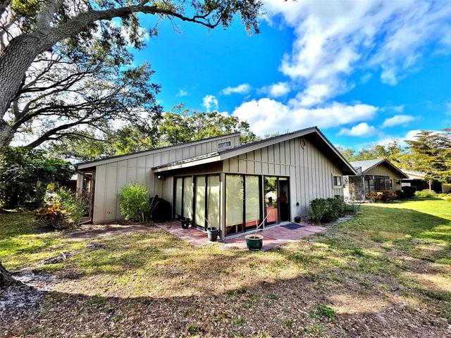 1407 WILLOW OAK CIRCLE, Bradenton, FL 34209