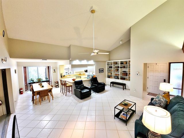 1407 WILLOW OAK CIRCLE, Bradenton, FL 34209