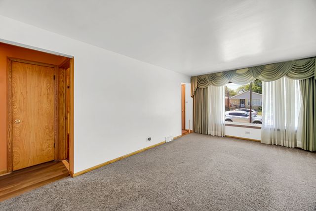 7325 S Wolcott Avenue, Chicago, IL 60636