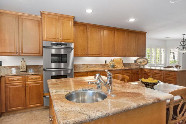 75951 Kimberly Lane, Palm Desert, CA 92211