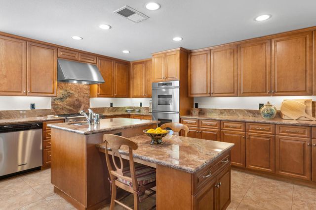 75951 Kimberly Lane, Palm Desert, CA 92211