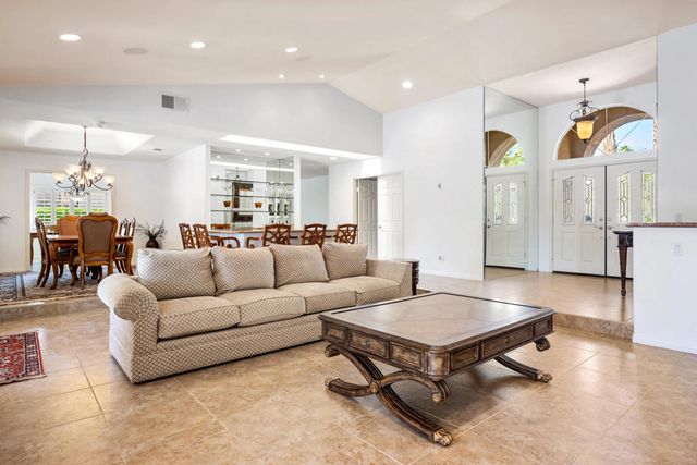 75951 Kimberly Lane, Palm Desert, CA 92211