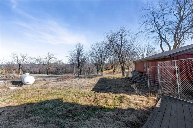 8046 Southpoint Drive, Camden, MO 64017