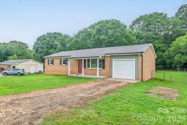 3907 Little Mountain Road, Gastonia, NC 28056