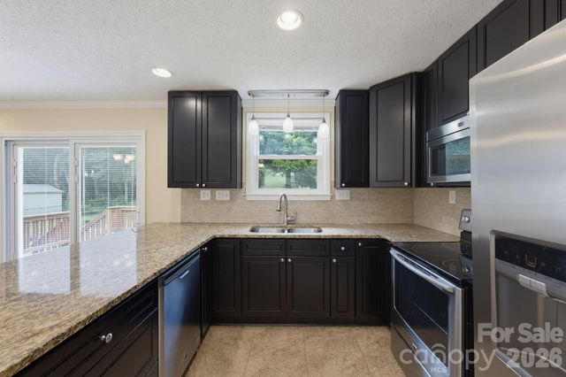 3907 Little Mountain Road, Gastonia, NC 28056