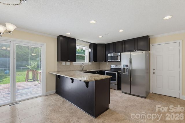 3907 Little Mountain Road, Gastonia, NC 28056