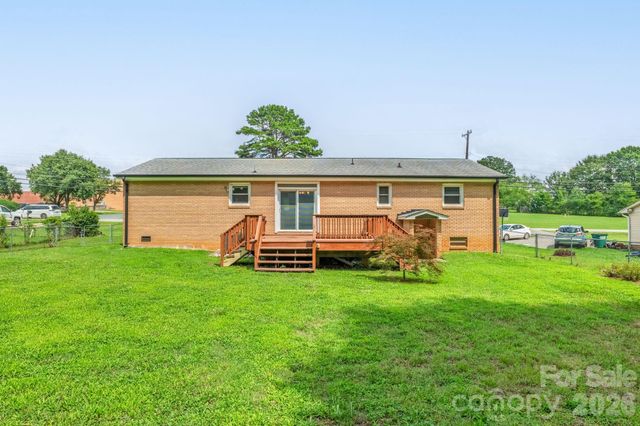3907 Little Mountain Road, Gastonia, NC 28056
