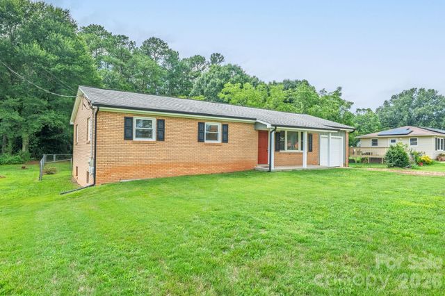 3907 Little Mountain Road, Gastonia, NC 28056