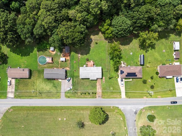 3907 Little Mountain Road, Gastonia, NC 28056