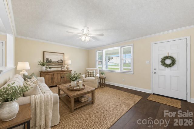 3907 Little Mountain Road, Gastonia, NC 28056