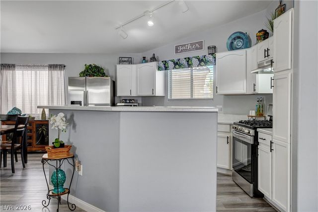 5098 Mascaro Drive, Las Vegas, NV 89122