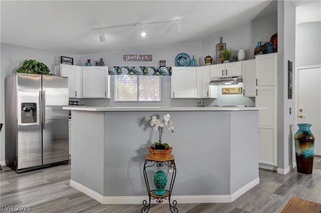5098 Mascaro Drive, Las Vegas, NV 89122