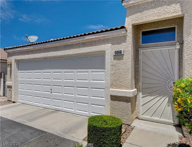 5098 Mascaro Drive, Las Vegas, NV 89122
