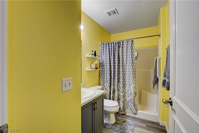 5098 Mascaro Drive, Las Vegas, NV 89122