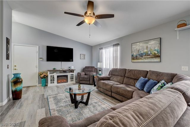 5098 Mascaro Drive, Las Vegas, NV 89122