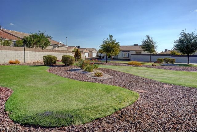 5098 Mascaro Drive, Las Vegas, NV 89122