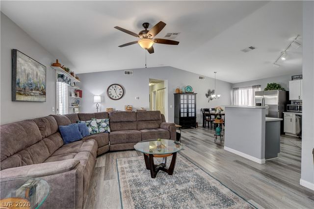 5098 Mascaro Drive, Las Vegas, NV 89122