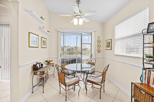 334 NW Springview Loop, Port St Lucie, FL 34986