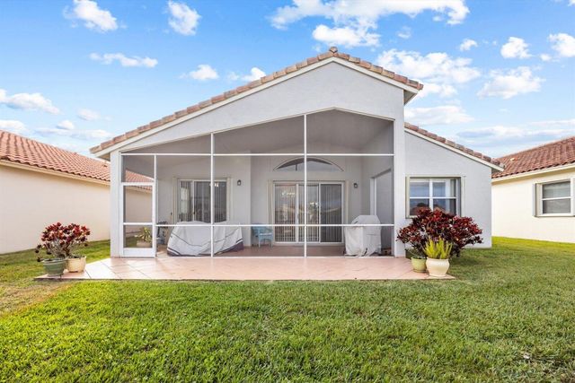 334 NW Springview Loop, Port St Lucie, FL 34986