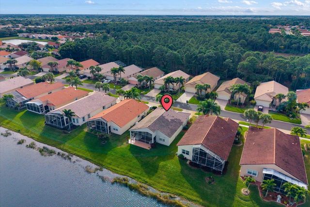 334 NW Springview Loop, Port St Lucie, FL 34986