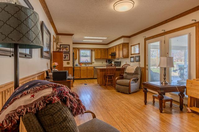 232 Roselawn Lane, Morehead, KY 40351