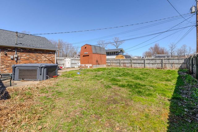 232 Roselawn Lane, Morehead, KY 40351