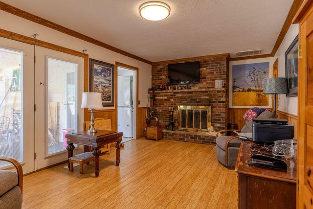 232 Roselawn Lane, Morehead, KY 40351