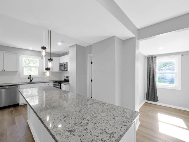 453 Stambaugh Avenue, Columbus, OH 43207