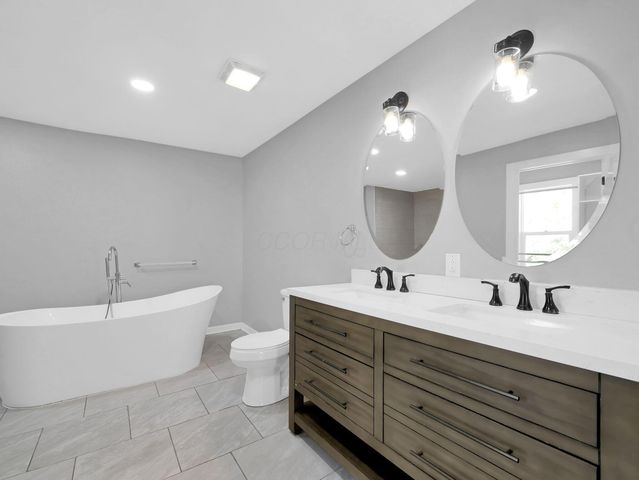 453 Stambaugh Avenue, Columbus, OH 43207