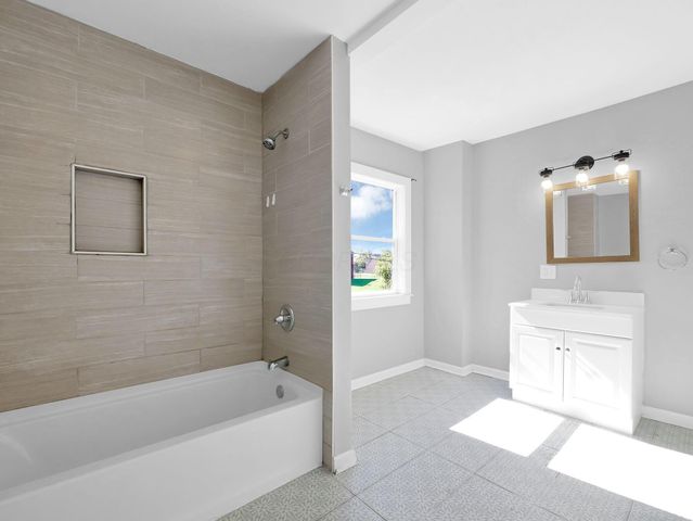 453 Stambaugh Avenue, Columbus, OH 43207