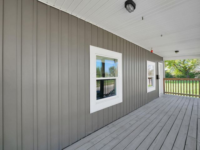 453 Stambaugh Avenue, Columbus, OH 43207