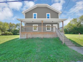 453 Stambaugh Avenue, Columbus, OH 43207