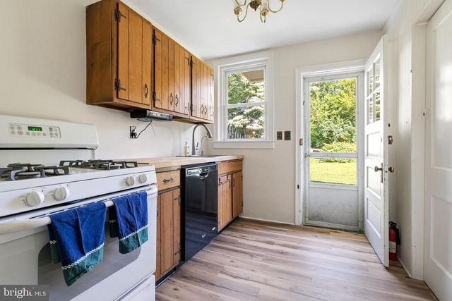 554 W ELLET ST, Philadelphia, PA 19119
