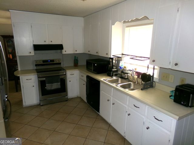 871 Chisholm Trail, Macon, GA 31220