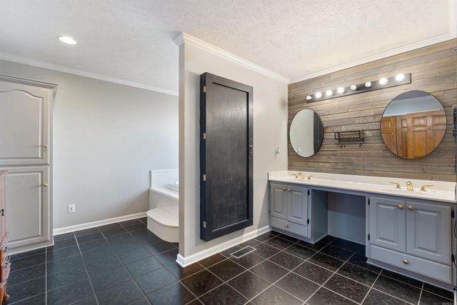 151 Slatey Ford Road, Greenbrier, AR 72058