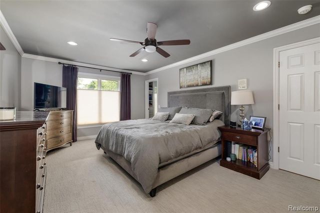 6577 Crabapple, Troy, MI 48098