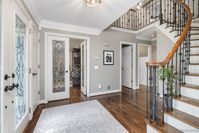 6577 Crabapple, Troy, MI 48098