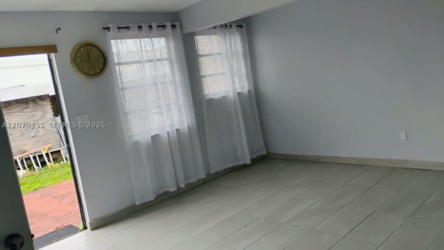 2421 SW 93rd Ct 1, Miami, FL 33165