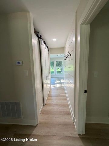 420 Hiland Dr, Shepherdsville, KY 40165