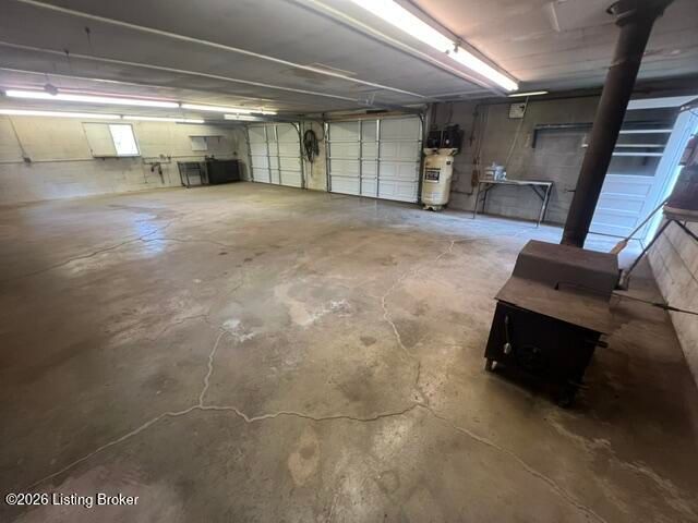 420 Hiland Dr, Shepherdsville, KY 40165