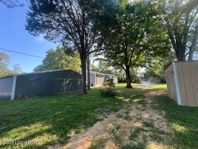 420 Hiland Dr, Shepherdsville, KY 40165